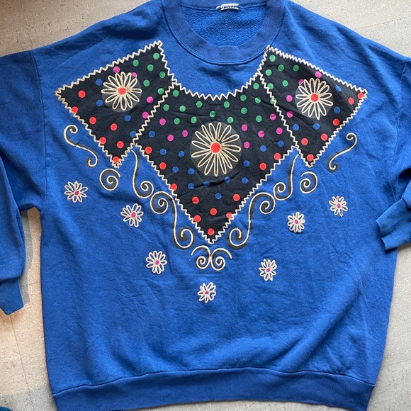 Vintage Sweatshirt Blue Geometric Floral Design Size Medium - Picture 1 of 7